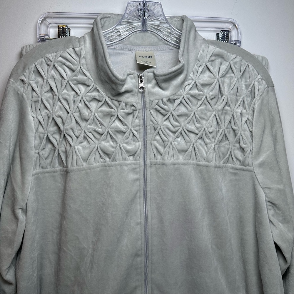 BLAIR Velour Tracksuit XL Gray Silver Quilted Smocked Zip Grandpa Retro Cottage - Picture 8 of 16